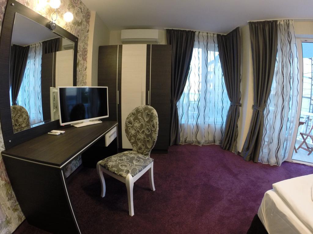 Vip Apartments Dobrevi Primorsko Exterior foto
